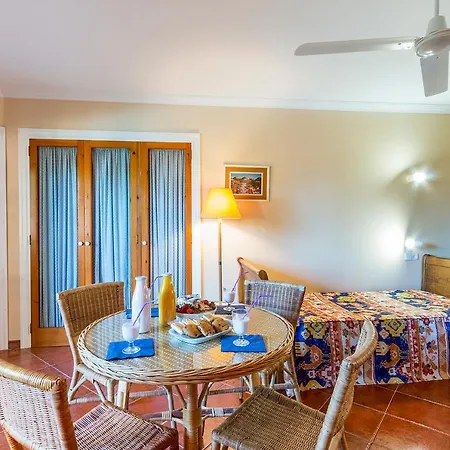Townhouse With Pool And Mountain Views, Just 5 Min Дом отдыха